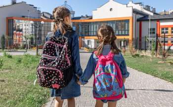 Порядок зарахування дітей до шкіл після повернення в Україну: рекомендації МОН