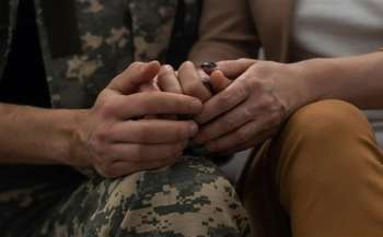 Педагоги приглашают на вебинар  «Дети из семей военнослужащих: как мы можем их поддержать?»