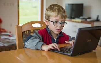 63% батьків не підтримують дистанційний формат навчання 63% батьків не підтримують дистанційний формат навчання