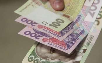 Чи підвищать заробітну плату вчителям з 1 вересня: коментар від МОН