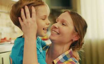 Презентовано сімейний відеокурс з інфогігієни для дітей та батьків