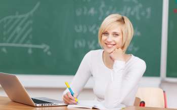 Вчителів запрошують взяти участь в навчальному проєкті «ДІЗНайся: про дистанційне і змішане навчання» Вчителів запрошують взяти участь в навчальному проєкті «ДІЗНайся: про дистанційне і змішане навчання»