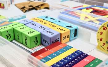 Черкаська вчителька розробила навчальні матеріали для учнів Нової української школи Черкаська вчителька розробила навчальні матеріали для учнів Нової української школи