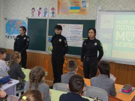 Навесні в школах України запрацює Служба освітньої безпеки, — Денис Шмигаль розкрив деталі
