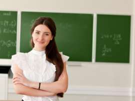 Чи підвищать цього року зарплати вчителям і від чого це залежить: що відомо