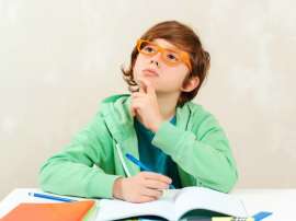 Букви е, и, і в суфіксах іменників