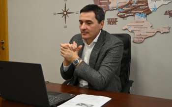 Понад 300 сертифікованих учителів стали учасниками круглого столу «Сертифікація — генератор якісних змін у системі освіти» Понад 300 сертифікованих учителів стали учасниками круглого столу «Сертифікація — генератор якісних змін у системі освіти»